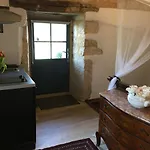Le Perard Caylus