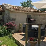 Le Perard Feriehus Caylus