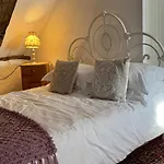 Les Pérard Hébergement de vacances Caylus