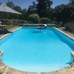 Casa de Férias Le Perard *